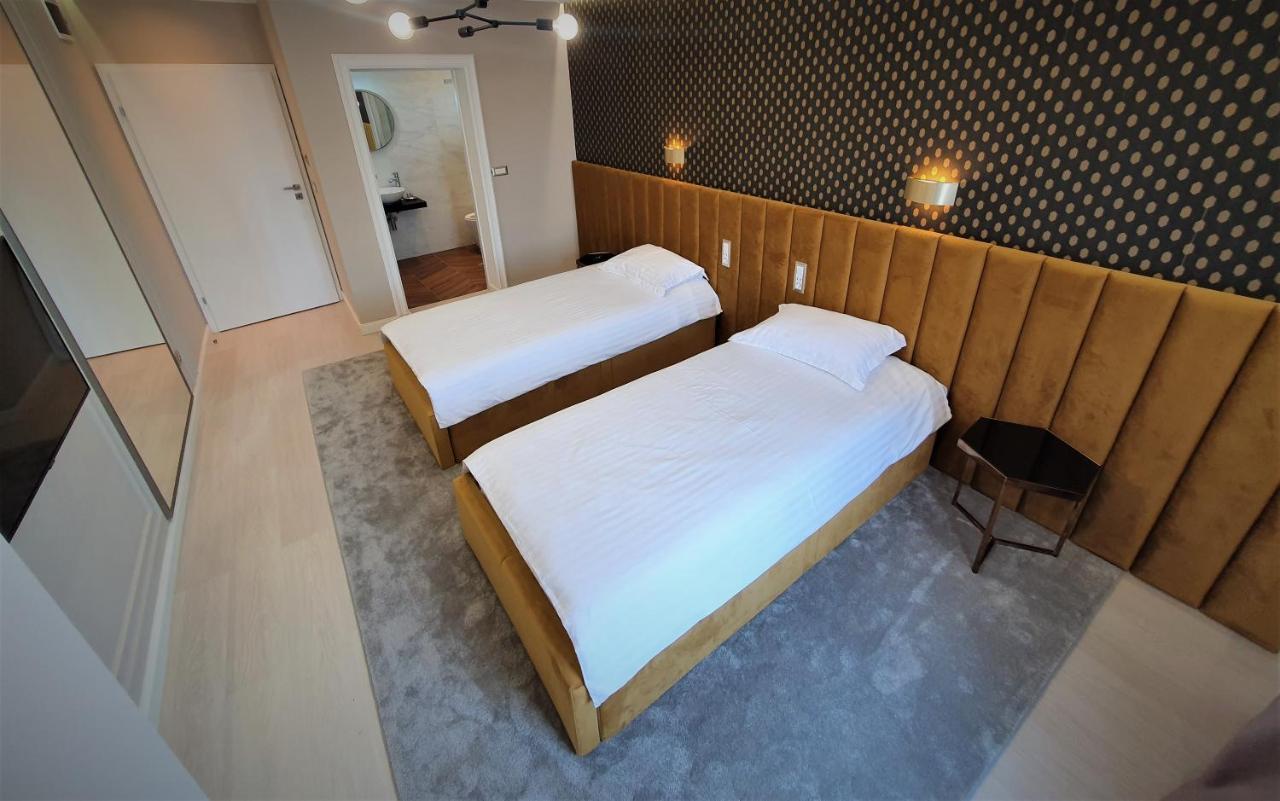 Casa Campeanu Hotell Glod  Eksteriør bilde